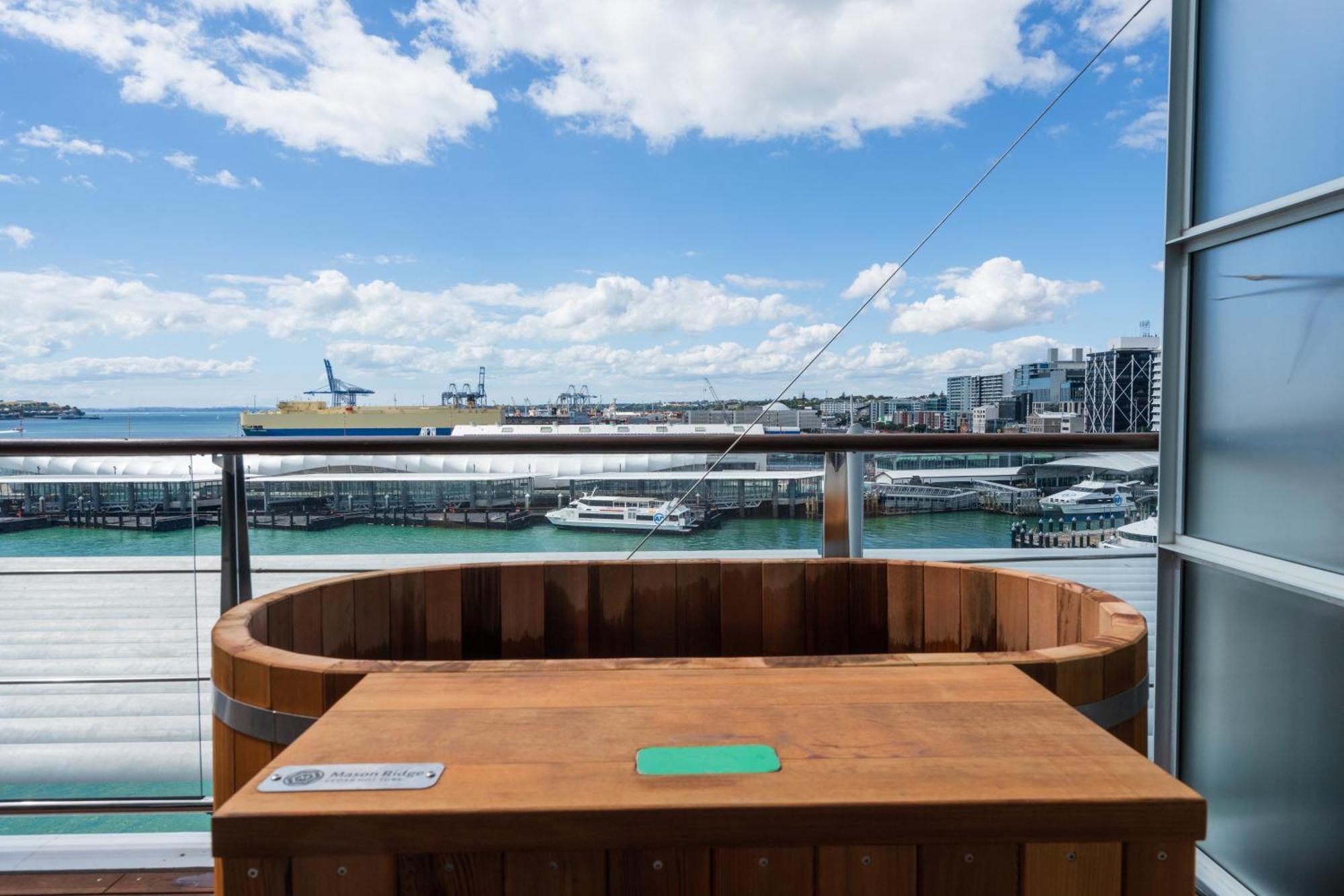 Penthouse Apartment With Stunning Harbour Views Auckland Exterior foto